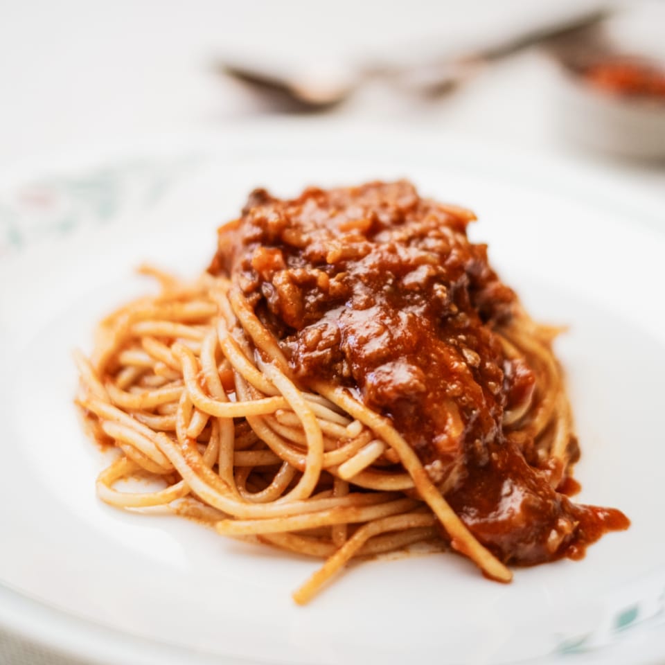 Vegan Spaghetti Bolognese - Image 3